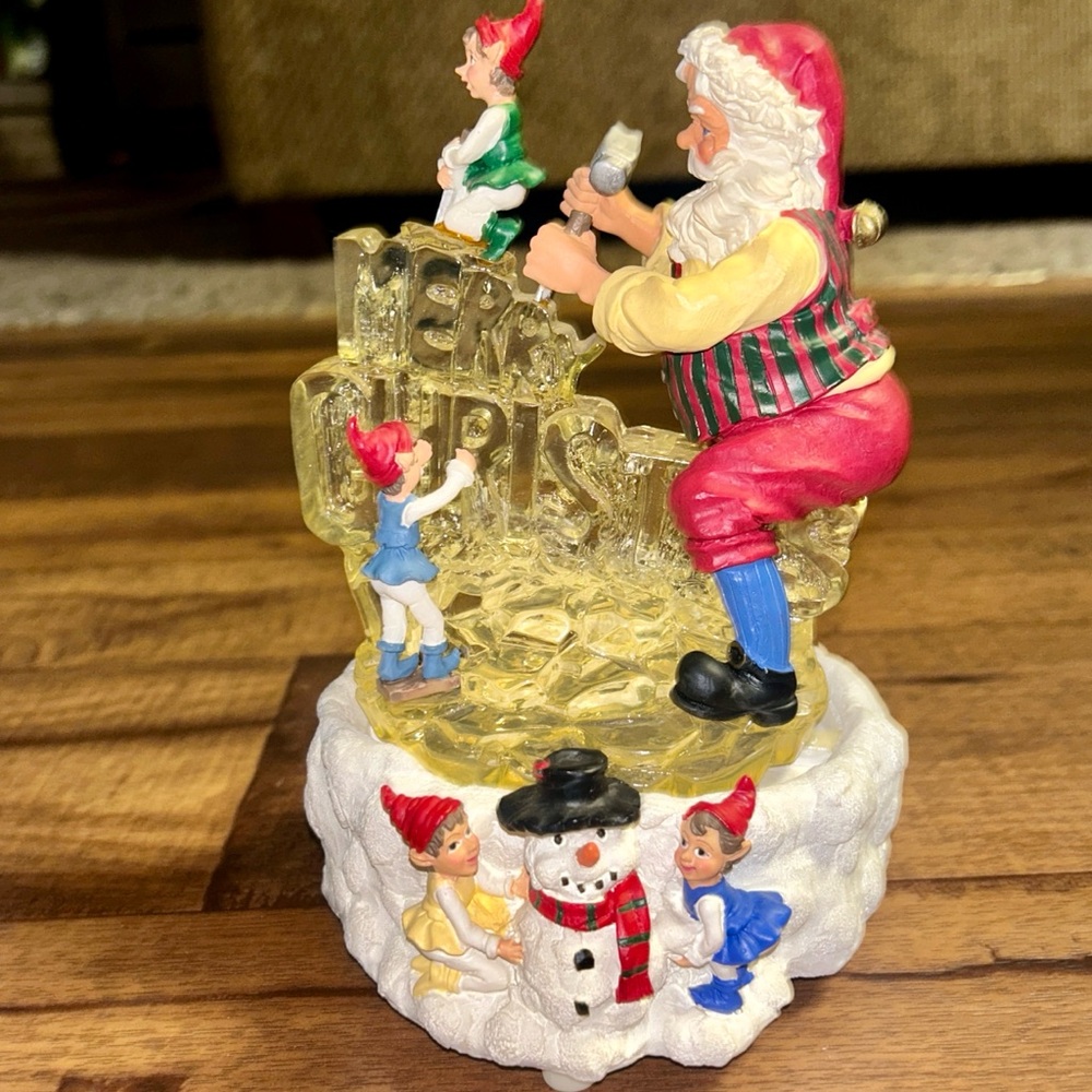 ABC ~Vintage Santa Claus Musical (8 Songs) Lighted Merry Christmas Ice Carving